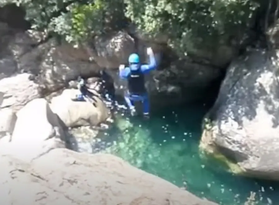 Canyoning nelle Aiguilles de Bavella